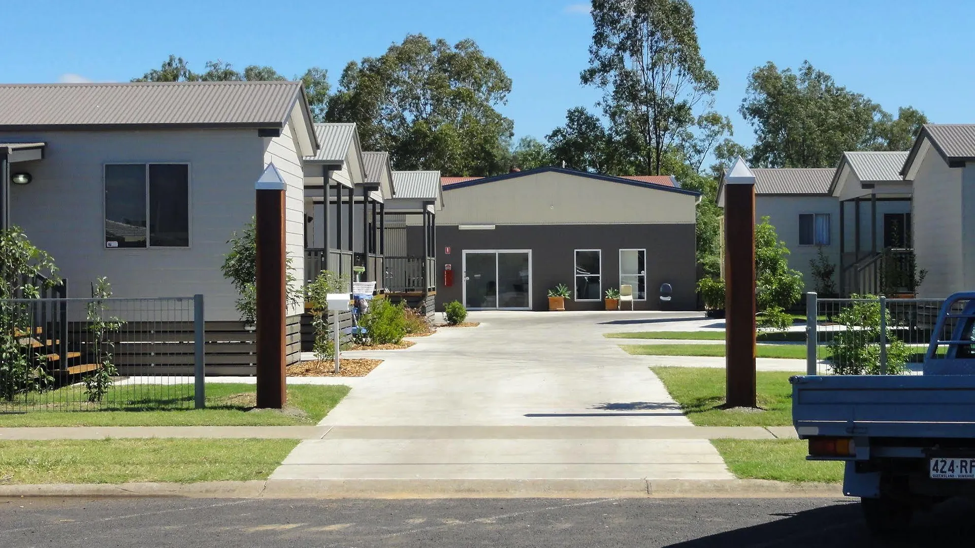 Dalby Tourist Park contacts