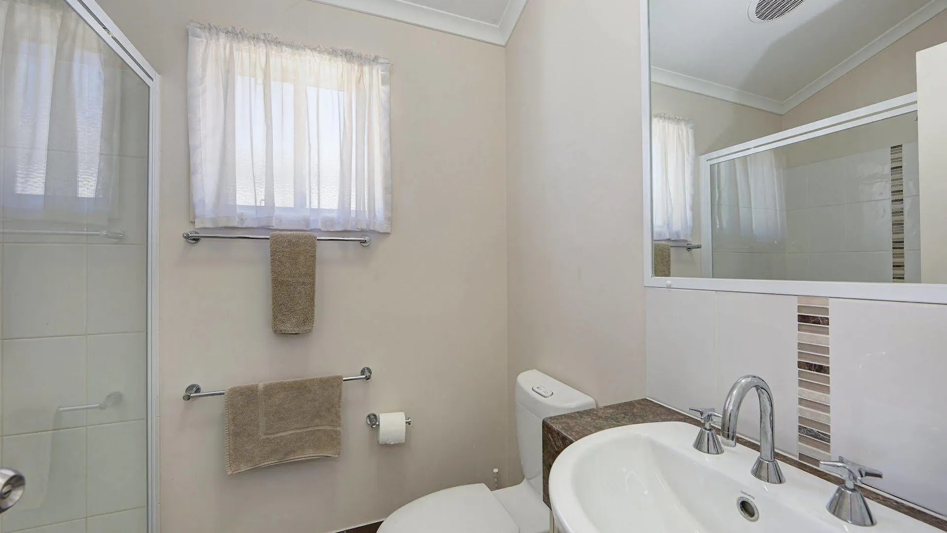 Dalby Tourist Park Hotel Holiday park